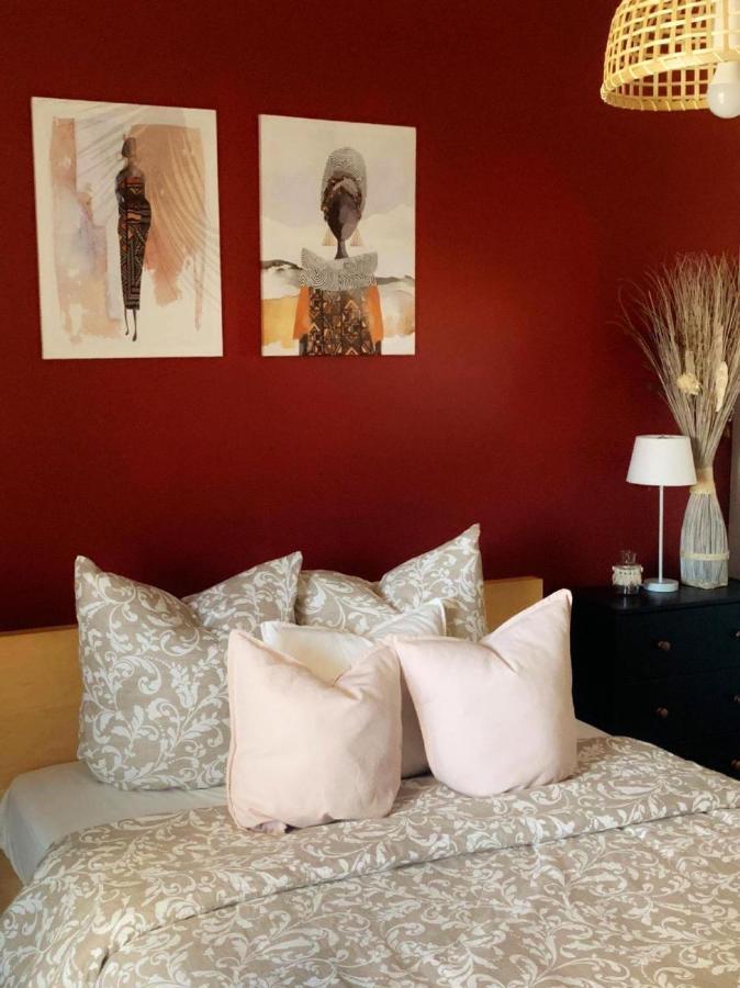 Apartment Lac Rose - Parking, Metro, Jusqu'a 4 Personnes
